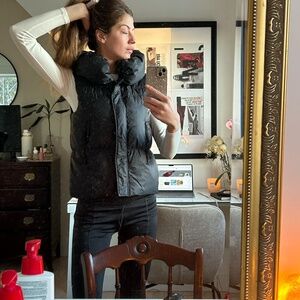 BCBGMAXAZRIA Black Puffer Vest – Minimalist / Quiet Luxury